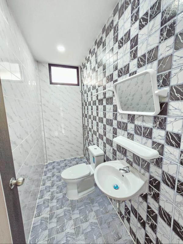 รูปที่5 ต้องการขายทาวน์โฮม ลาดสวาย ลำลูกกา ราคา 2,250,000 บาท