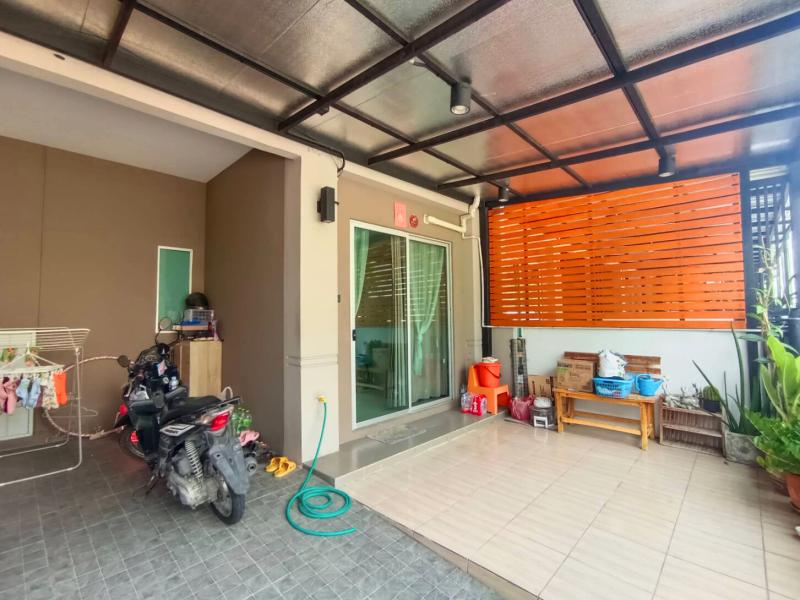 รูปที่2 ต้องการขายทาวน์โฮม ประชาธิปัตย์ ธัญบุรี ราคา 2,490,000 บาท