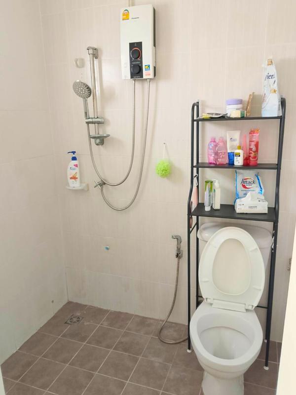รูปที่8 ต้องการขายทาวน์โฮม คลองสาม คลองหลวง ราคา 2,350,000 บาท