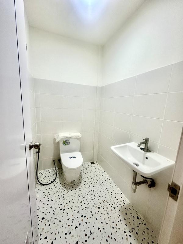 รูปที่6 ต้องการขายทาวน์โฮม ท่าแร้ง เขตบางเขน ราคา 1,950,000 บาท