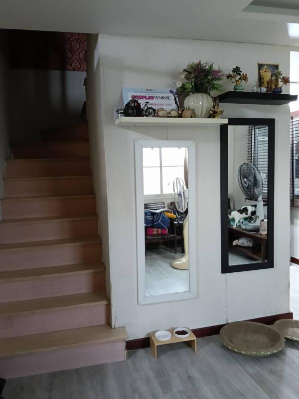 รูปที่5 ต้องการขายทาวน์โฮม คลองสาม คลองหลวง ราคา 1,870,000 บาท