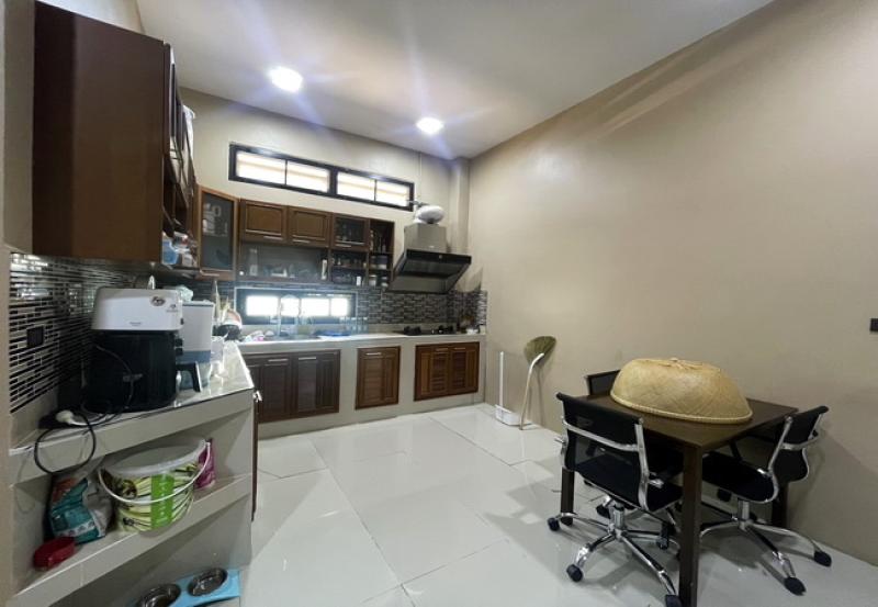 รูปที่5 ต้องการขายอาคารพาณิชย์ แสมดำ เขตบางขุนเทียน ราคา 46,000,000 บาท