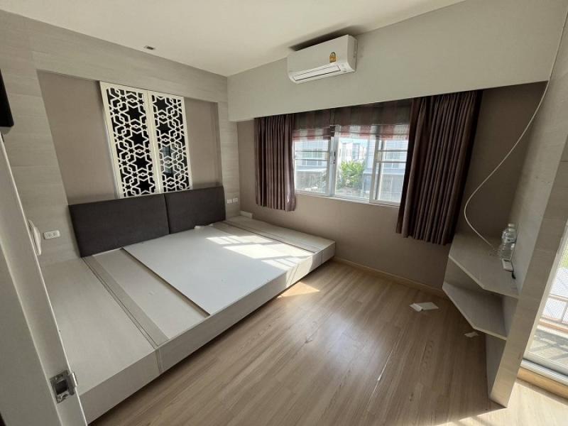 รูปที่7 ต้องการขายบ้านพร้อมที่ดิน มหาสวัสดิ์ บางกรวย ราคา 3,190,000 บาท