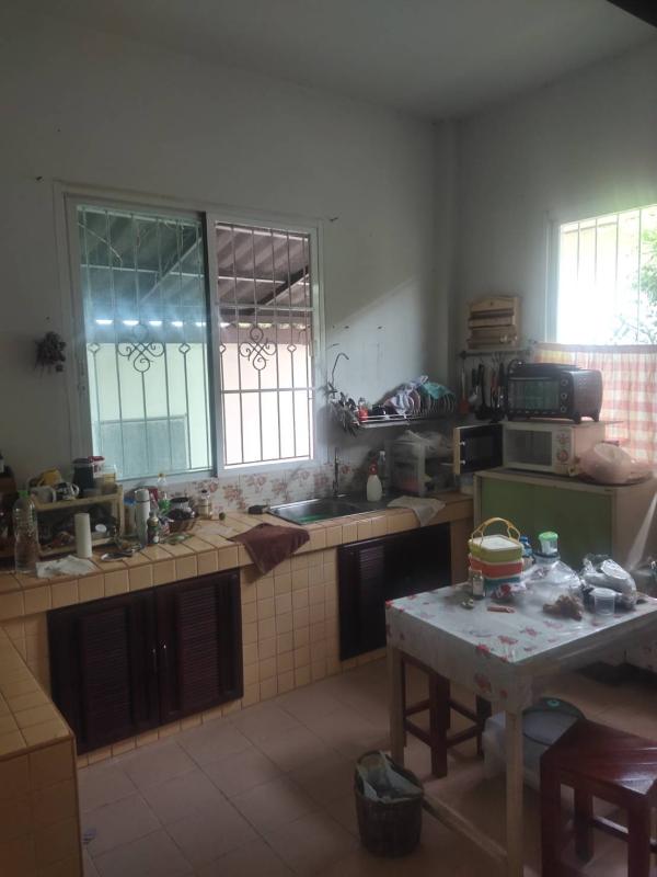 รูปที่8 ต้องการขายบ้านพร้อมที่ดิน คลองโยง พุทธมณฑล ราคา 3,500,000 บาท