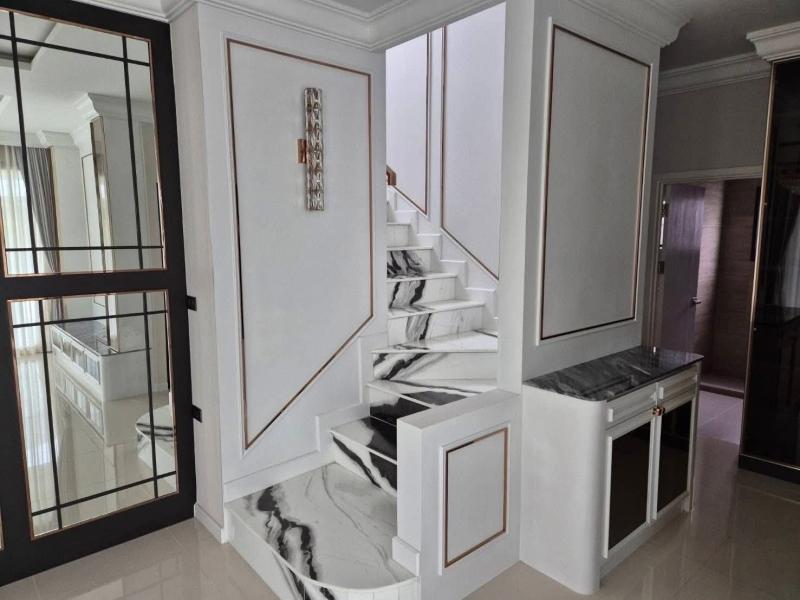 รูปที่5 ต้องการขายบ้านพร้อมที่ดิน บางขนุน บางกรวย ราคา 13,000,000 บาท
