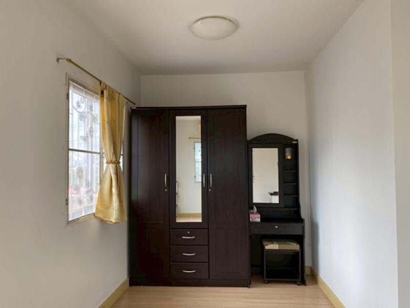 รูปที่4 ต้องการขายทาวน์โฮม ศีรษะจรเข้น้อย บางเสาธง ราคา 1,800,000 บาท