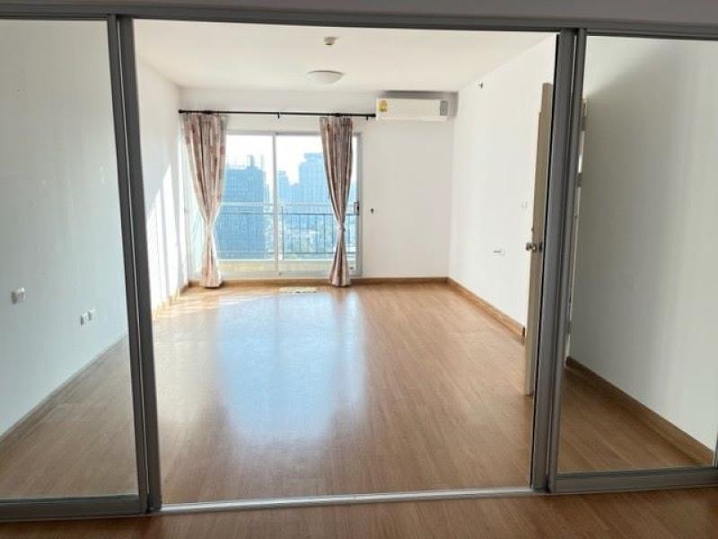 รูปที่3 ต้องการขายคอนโดมิเนียม บางกะปิ เขตห้วยขวาง ราคา 3,990,000 บาท