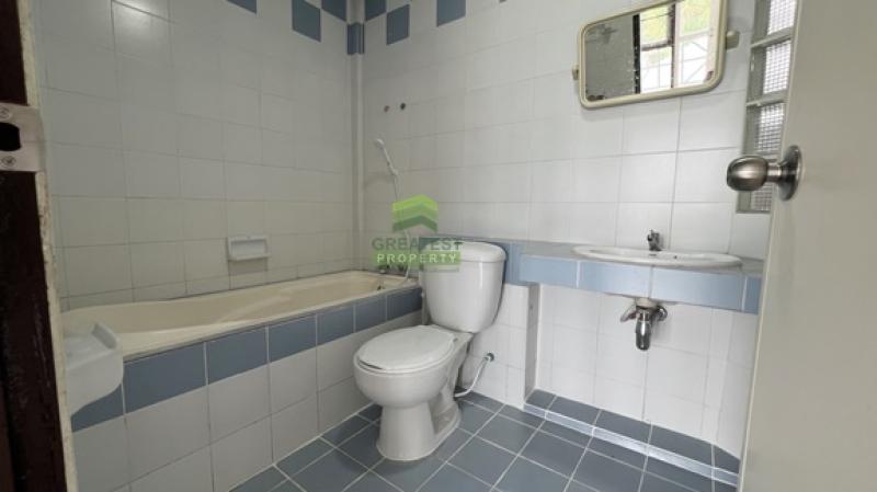 รูปที่6 ต้องการขายทาวน์โฮม บางกระทึก สามพราน ราคา 1,700,000 บาท