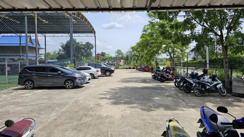 รูปที่6 ต้องการขายบ้านพร้อมที่ดิน ท่าข้าม เขตบางขุนเทียน ราคา 50,000,000 บาท