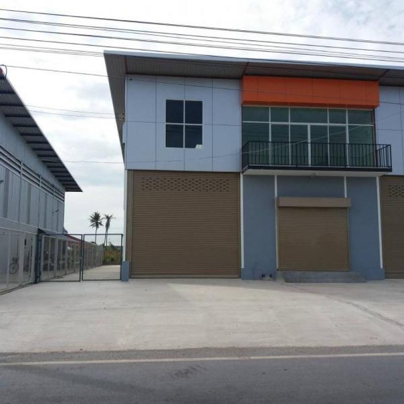 รูปที่3 ต้องการขายบ้านพร้อมที่ดิน ละหาร บางบัวทอง ราคา 2,900,000 บาท