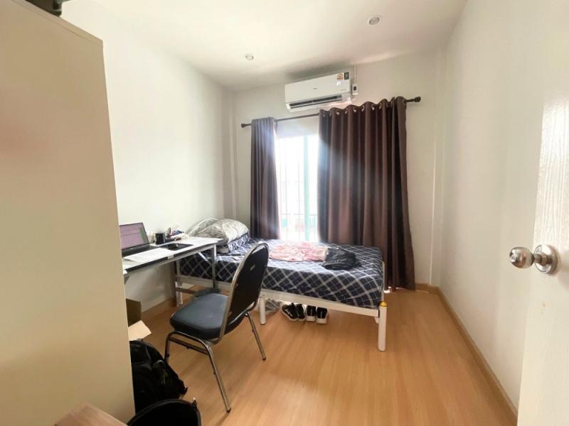 รูปที่5 ต้องการขายทาวน์โฮม หนองตะพาน บ้านค่าย ราคา 1,790,000 บาท
