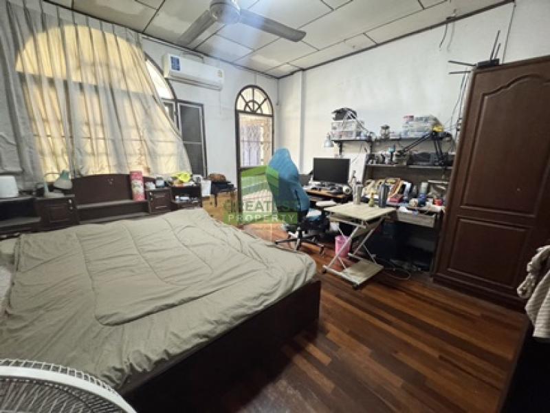 รูปที่4 ต้องการขายทาวน์โฮม คลองจั่น เขตบางกะปิ ราคา 2,100,000 บาท