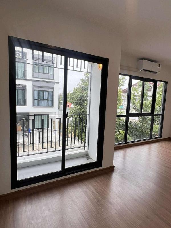 รูปที่5 ต้องการขายบ้านพร้อมที่ดิน สำโรงเหนือ เมืองสมุทรปราการ ราคา 6,500,000 บาท
