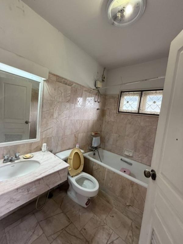 รูปที่6 ต้องการขายบ้านพร้อมที่ดิน บางจาก เขตพระโขนง ราคา 7,500,000 บาท
