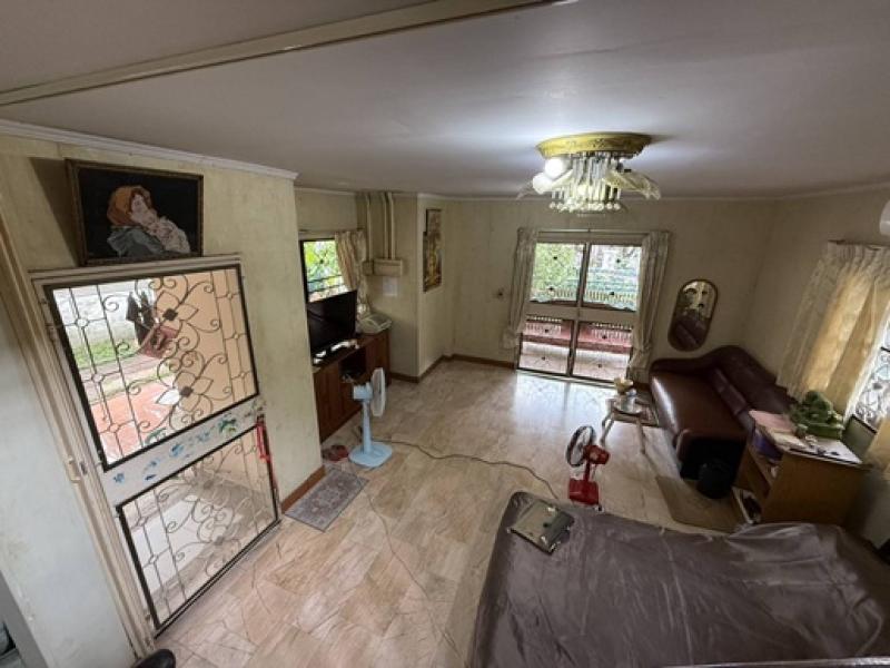 รูปที่8 ต้องการขายบ้านพร้อมที่ดิน บางจาก เขตพระโขนง ราคา 7,500,000 บาท