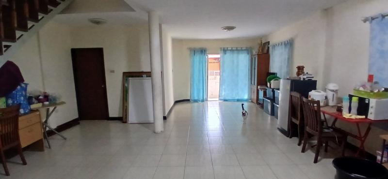รูปที่3 ต้องการขายบ้านพร้อมที่ดิน บางขะแยง เมืองปทุมธานี ราคา 1,850,000 บาท