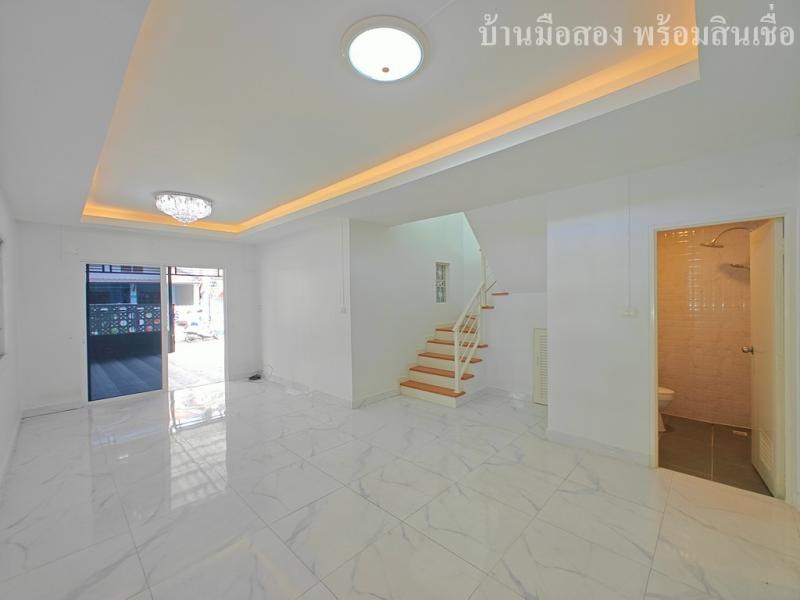รูปที่5 ต้องการขายทาวน์โฮม ลำลูกกา ลำลูกกา ราคา 2,600,000 บาท