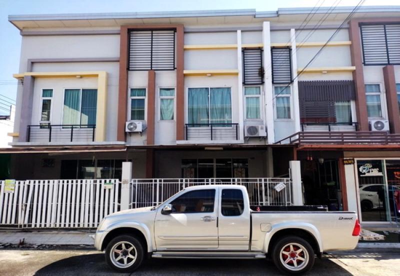รูปที่2 ต้องการขายทาวน์โฮม มีนบุรี เขตมีนบุรี ราคา 2,200,000 บาท