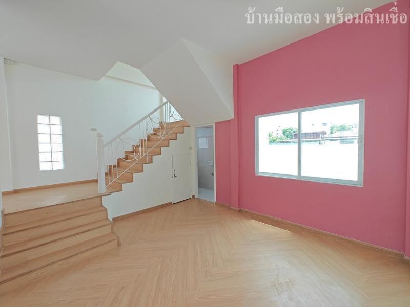 รูปที่5 ต้องการขายบ้านพร้อมที่ดิน ลำผักกูด ธัญบุรี ราคา 4,300,000 บาท