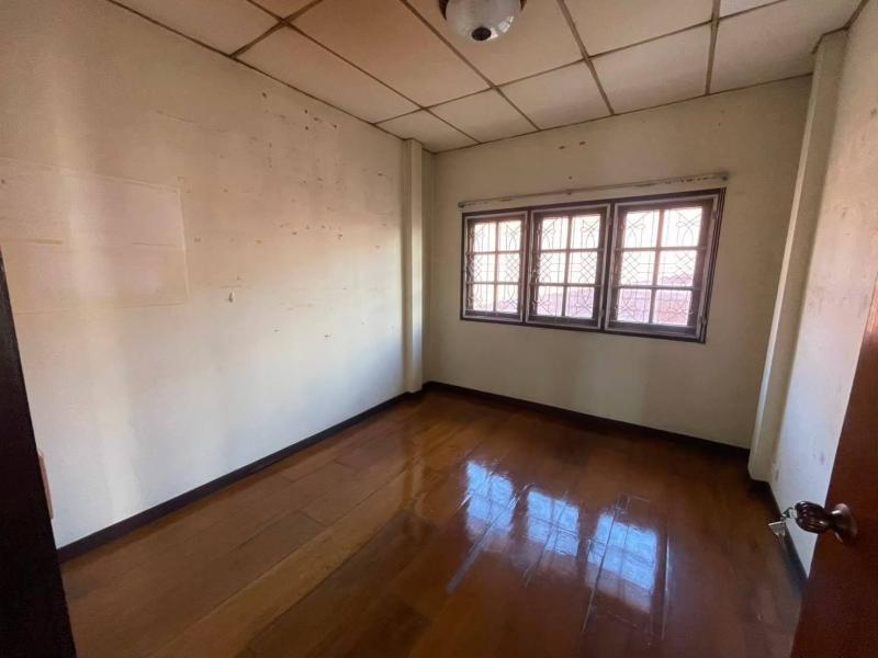 รูปที่8 ต้องการขายบ้านพร้อมที่ดิน ช้างเผือก เมืองเชียงใหม่ ราคา 11,000,000 บาท