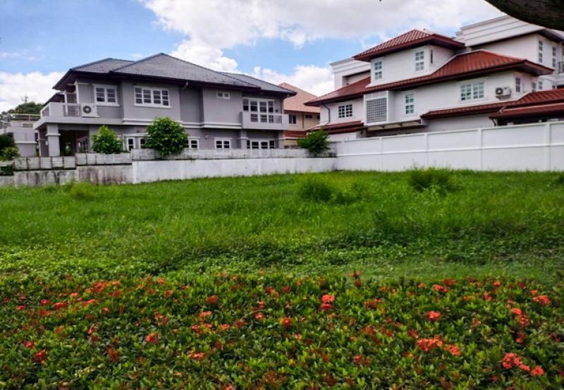 รูปที่4 ต้องการขายที่ดินเปล่า คันนายาว เขตคันนายาว ราคา 15,500,000 บาท