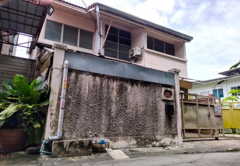 รูปที่2 ต้องการขายบ้านพร้อมที่ดิน คลองกุ่ม เขตบึงกุ่ม ราคา 4,500,000 บาท