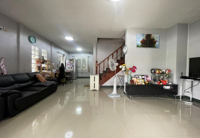 รูปที่4 ต้องการขายทาวน์โฮม บึงยี่โถ ธัญบุรี ราคา 2,590,000 บาท