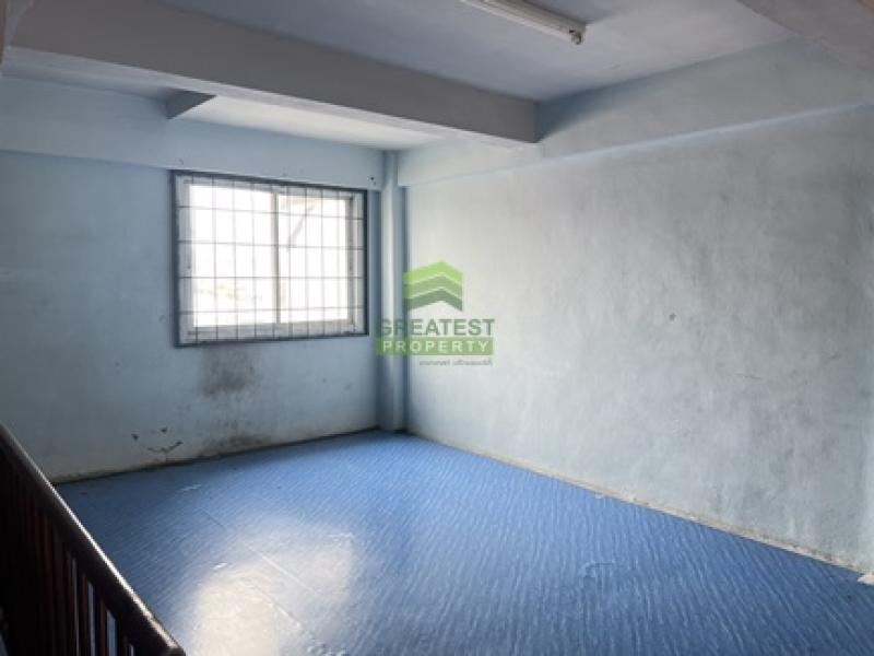 รูปที่5 ต้องการขายบ้านพร้อมที่ดิน แสมดำ เขตบางขุนเทียน ราคา 2,600,000 บาท