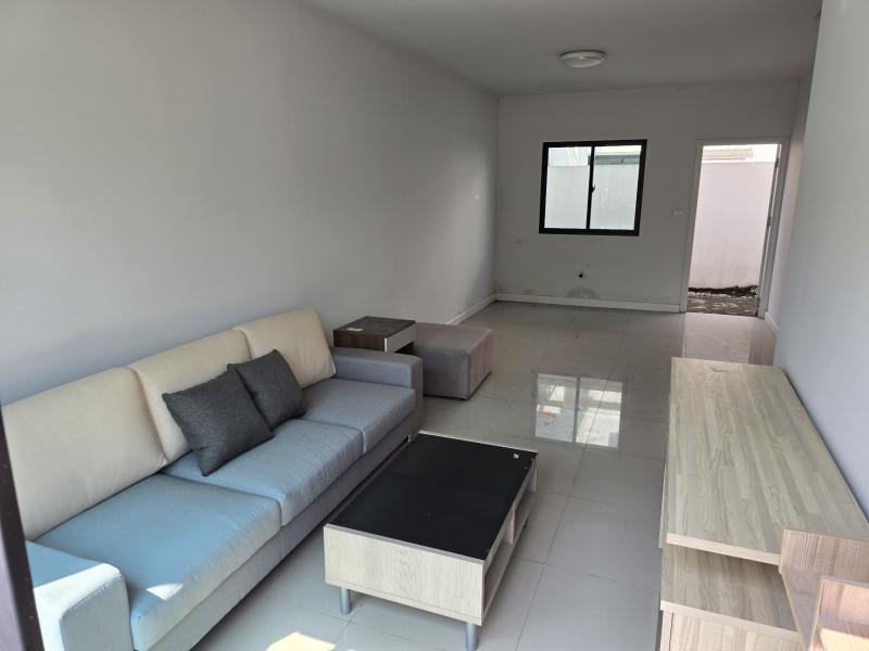 รูปที่2 ต้องการขายทาวน์โฮม ประชาธิปัตย์ ธัญบุรี ราคา 2,280,000 บาท