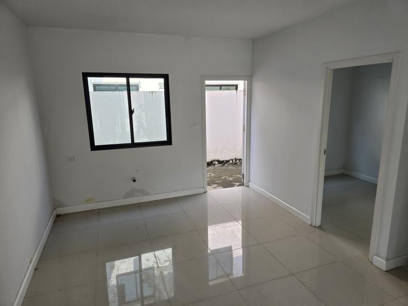 รูปที่3 ต้องการขายทาวน์โฮม ประชาธิปัตย์ ธัญบุรี ราคา 2,280,000 บาท