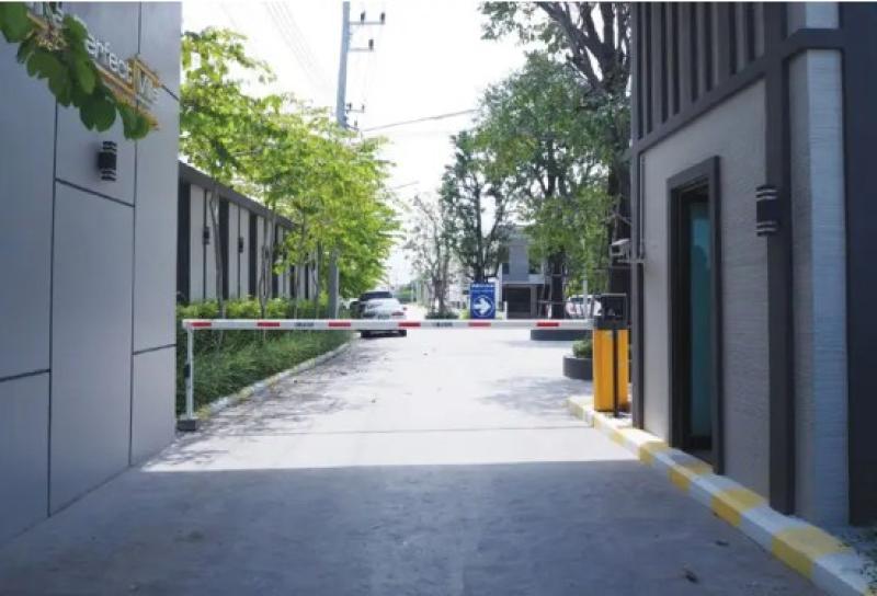 รูปที่8 ต้องการขายบ้านพร้อมที่ดิน ห้วยกะปิ เมืองชลบุรี ราคา 4,500,000 บาท