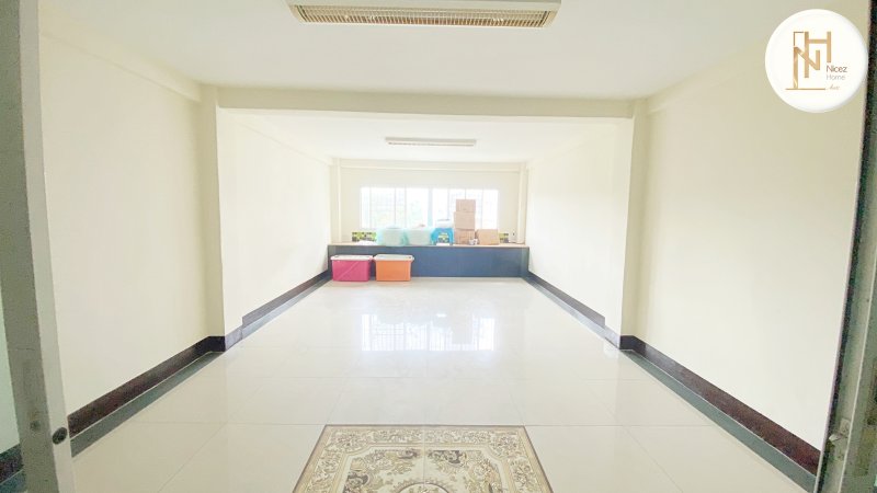 รูปที่3 ต้องการขายอาคารพาณิชย์ ท่าทราย เมืองนนทบุรี ราคา 3,950,000 บาท