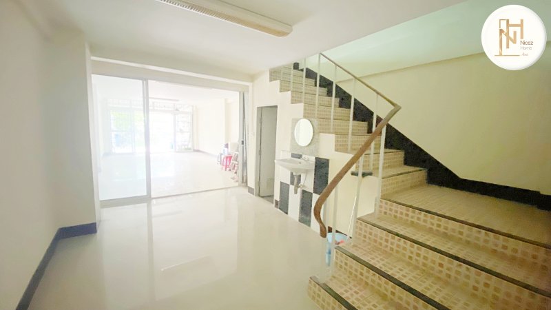 รูปที่5 ต้องการขายอาคารพาณิชย์ ท่าทราย เมืองนนทบุรี ราคา 3,950,000 บาท