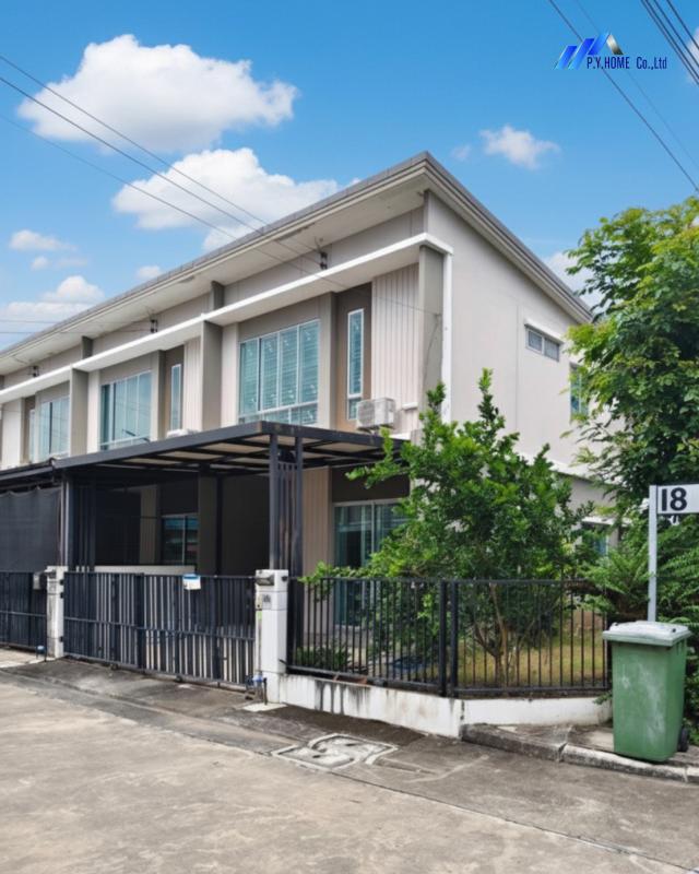 รูปที่2 ต้องการขายทาวน์โฮม คลองสอง คลองหลวง ราคา 2,750,000 บาท