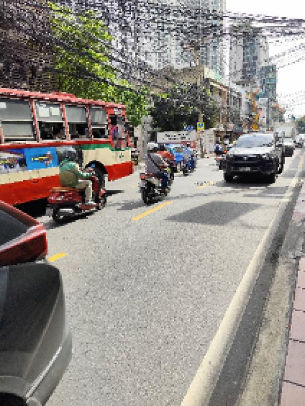 รูปที่6 ต้องการขายบ้านพร้อมที่ดิน ห้วยขวาง เขตห้วยขวาง ราคา 12,500,000 บาท