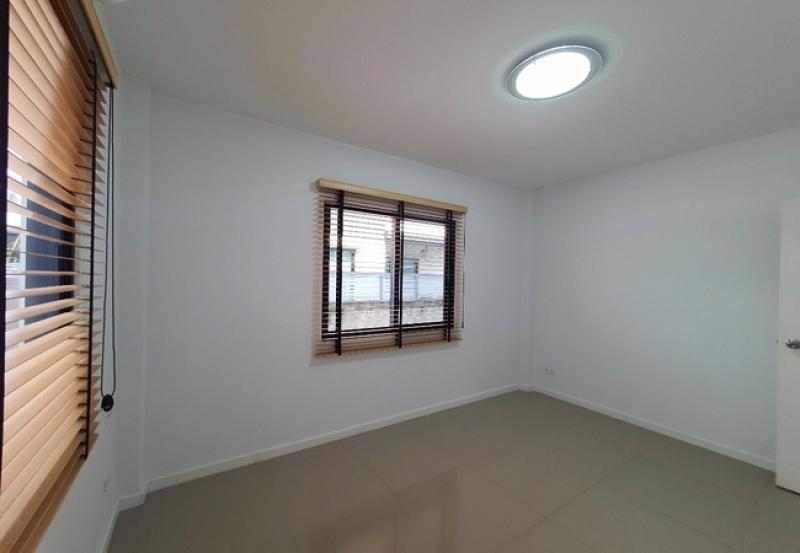 รูปที่6 ต้องการขายบ้านพร้อมที่ดิน ท่าแร้ง เขตบางเขน ราคา 6,300,000 บาท