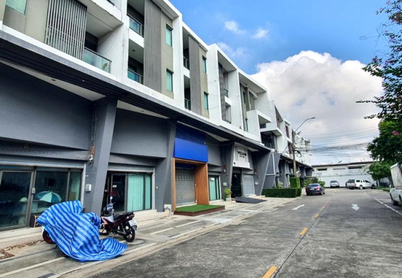 รูปที่3 ต้องการขายทาวน์โฮม ออเงิน เขตสายไหม ราคา 5,300,000 บาท