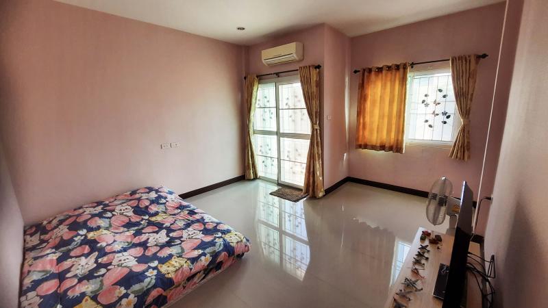 รูปที่5 ต้องการขายทาวน์โฮม หนองขาม ศรีราชา ราคา 1,650,000 บาท