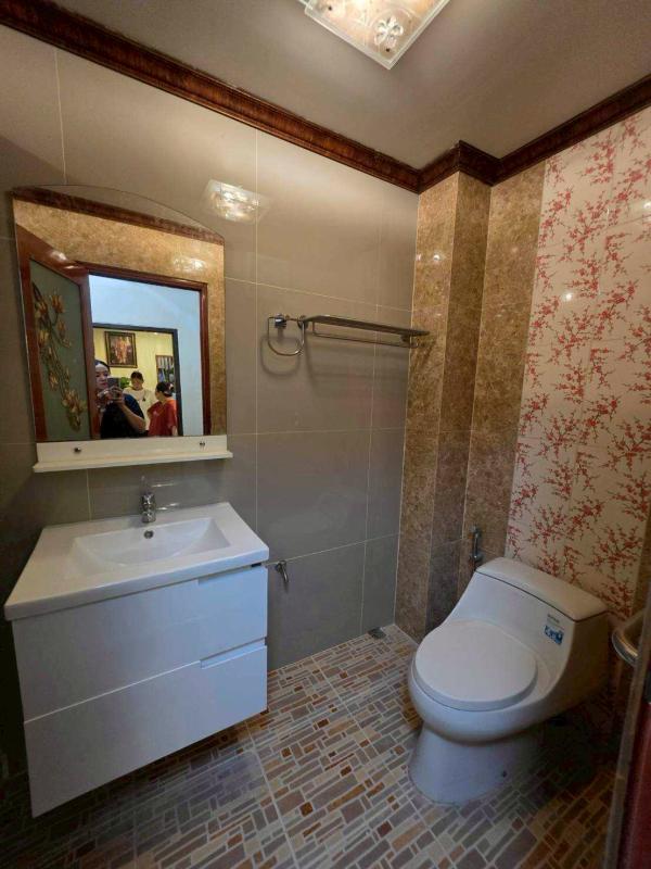 รูปที่6 ต้องการขายบ้านพร้อมที่ดิน บางจาก เขตพระโขนง ราคา 6,500,000 บาท