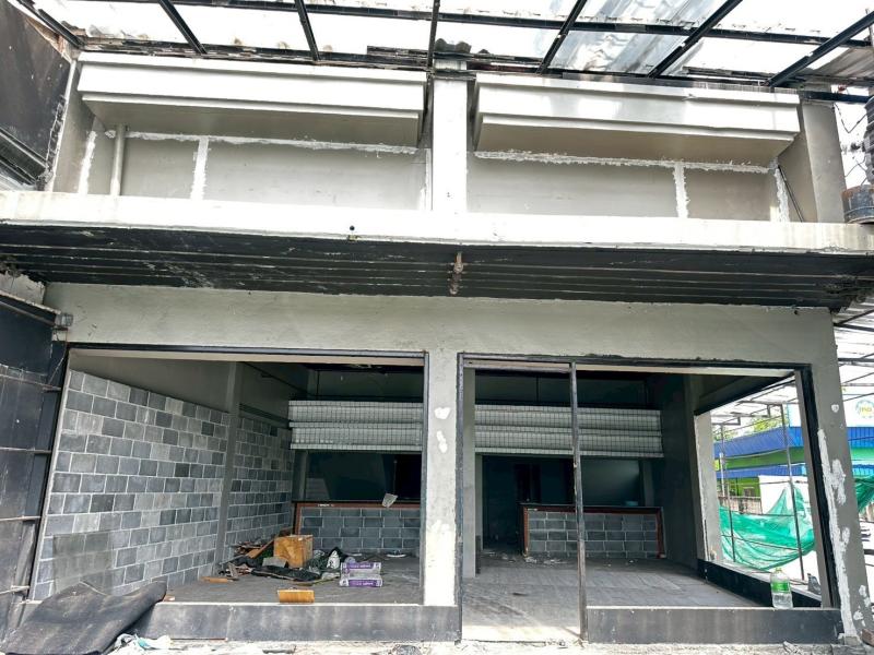 รูปที่4 ต้องการขายอาคารพาณิชย์ ประชาธิปัตย์ ธัญบุรี ราคา 28,000,000 บาท