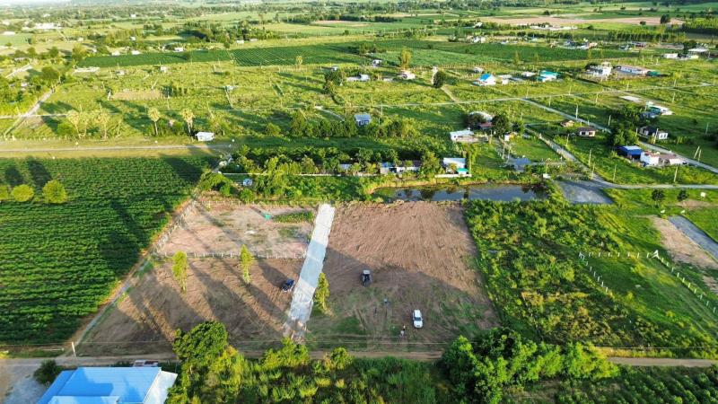 รูปที่5 ต้องการขายที่ดินเปล่า หนองประดู่ เลาขวัญ ราคา 150,000 บาท