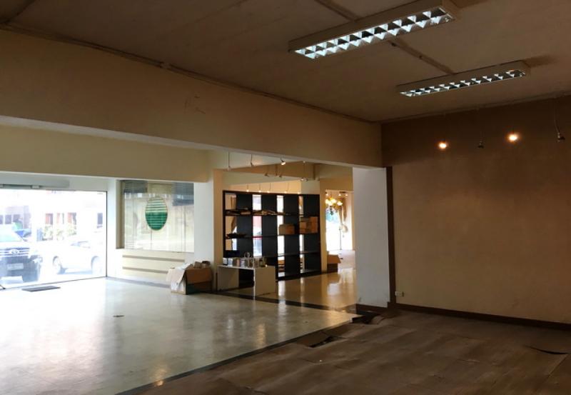 รูปที่3 ต้องการขายอาคารพาณิชย์ ราชาเทวะ บางพลี ราคา 45,000,000 บาท