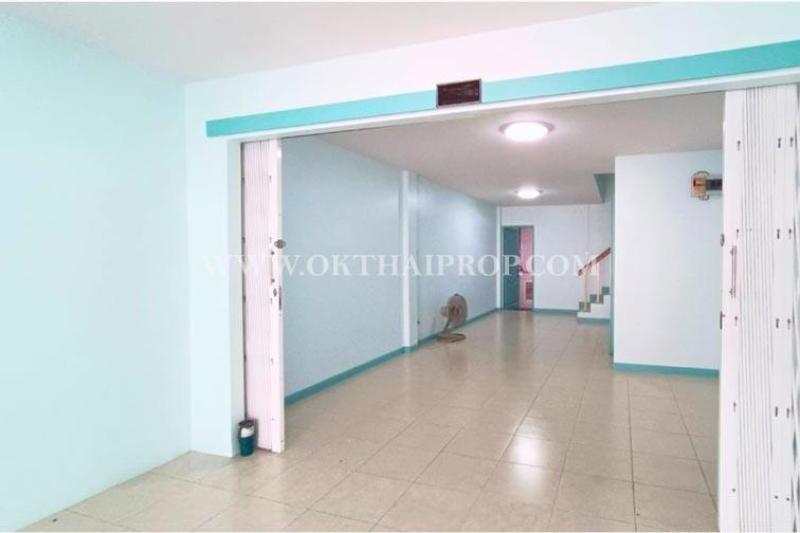 รูปที่4 ต้องการขายทาวน์โฮม คลองหนึ่ง คลองหลวง ราคา 1,599,000 บาท
