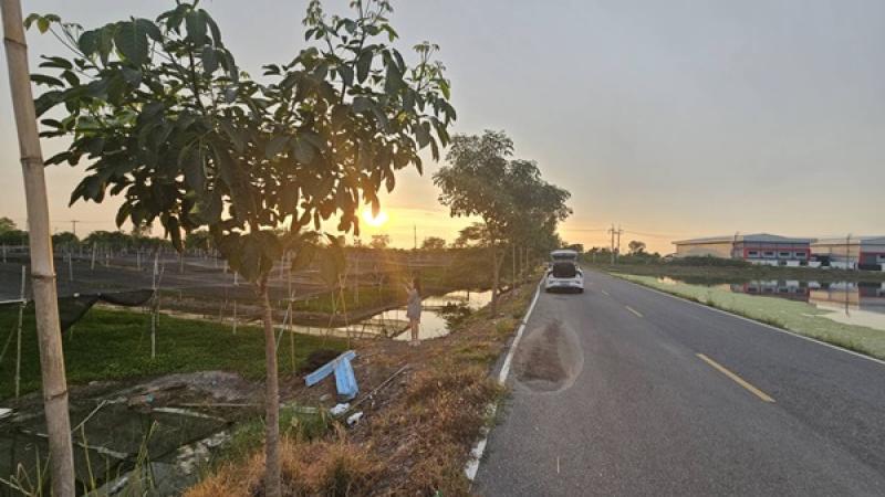 รูปที่2 ต้องการขายที่ดินเปล่า ไทรใหญ่ ไทรน้อย ราคา 2,600,000 บาท