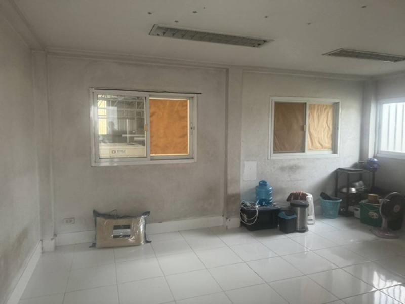 รูปที่6 ต้องการขายบ้านพร้อมที่ดิน ช่องนนทรี เขตยานนาวา ราคา 44,480,000 บาท