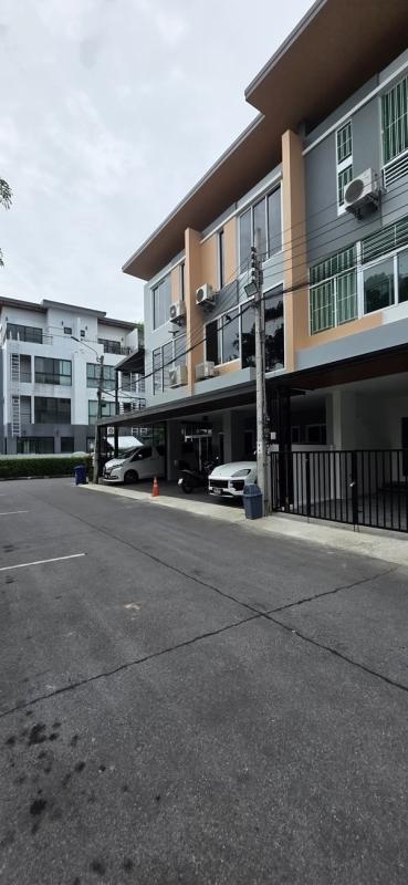 รูปที่2 ต้องการขายทาวน์โฮม บ้านใหม่ ปากเกร็ด ราคา 3,700,000 บาท