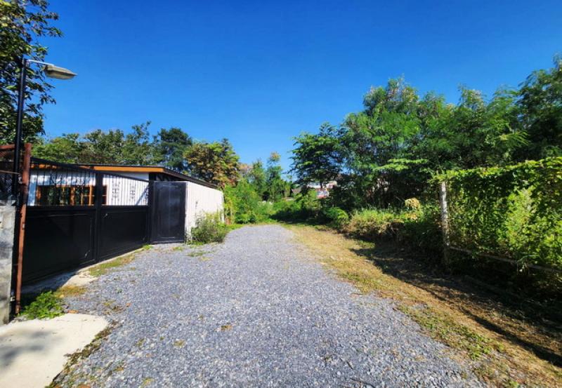 รูปที่2 ต้องการขายที่ดินเปล่า ฉิมพลี เขตตลิ่งชัน ราคา 3,600,000 บาท