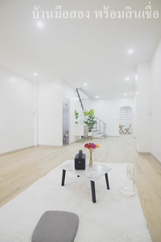 รูปที่4 ต้องการขายบ้านพร้อมที่ดิน ลาดสวาย ลำลูกกา ราคา 1,790,000 บาท