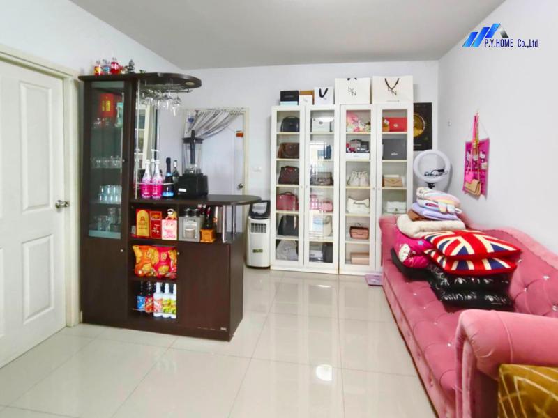 รูปที่3 ต้องการขายทาวน์โฮม ประชาธิปัตย์ ธัญบุรี ราคา 1,890,000 บาท