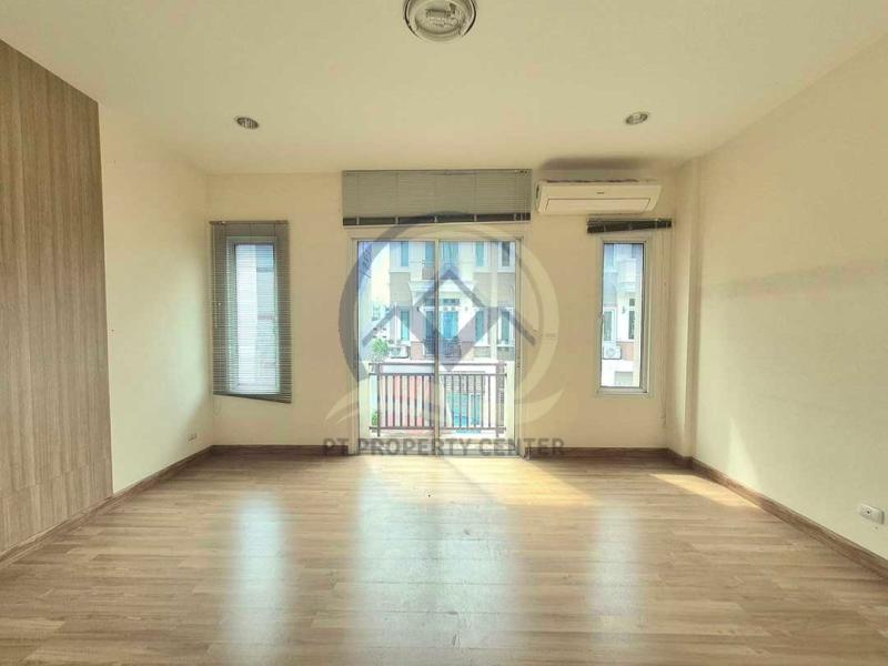 รูปที่8 ต้องการขายทาวน์โฮม ลาดพร้าว เขตลาดพร้าว ราคา 10,500,000 บาท